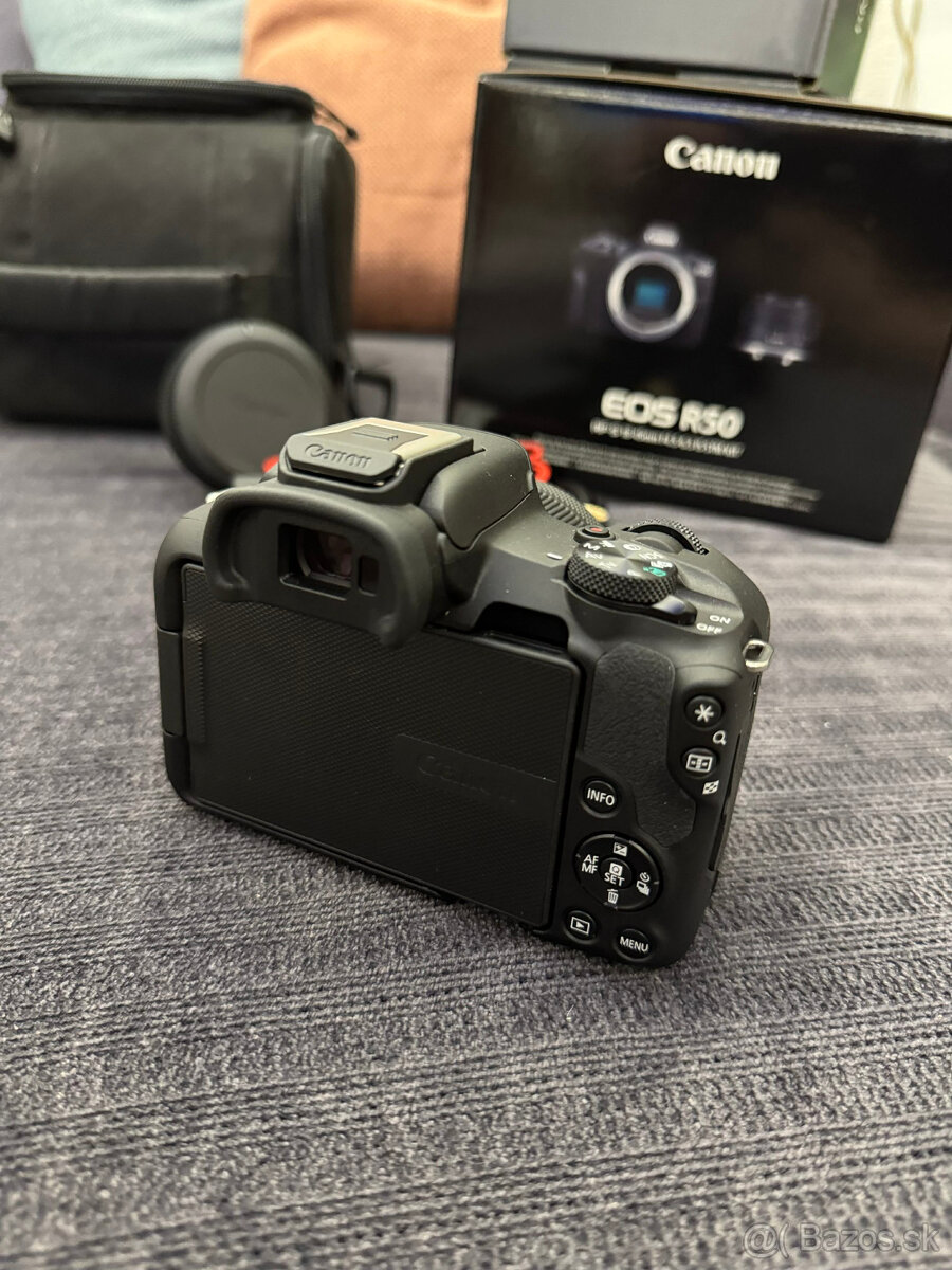 Canon EOS R50 + RF-S 18-45mm IS STM + DM-E100 - 2