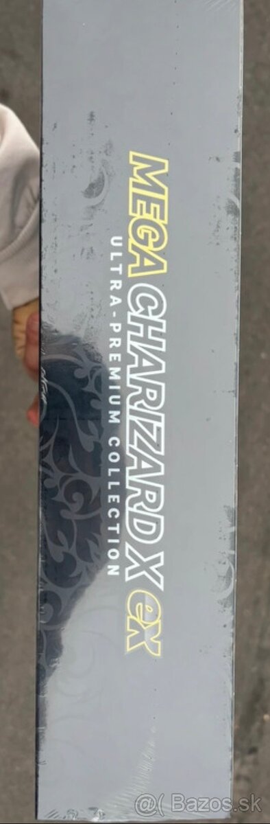 Pokémon TCG: Mega Charizard X ex Ultra Premium Collection - 2