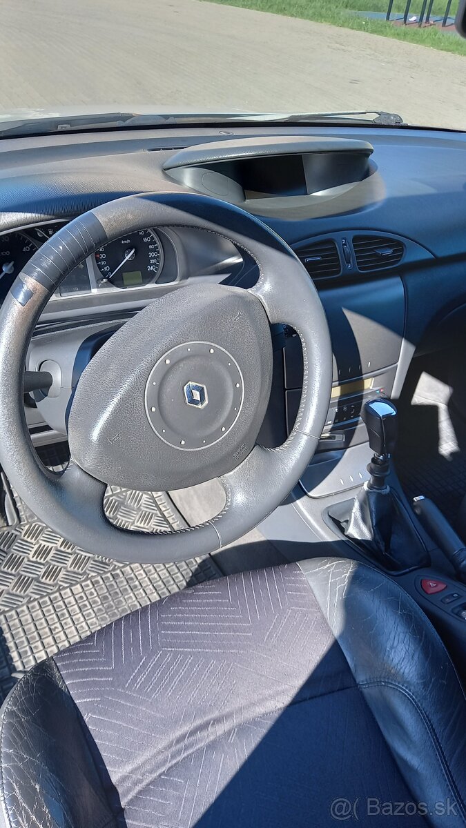 Renault Laguna 1.9DTi - 2