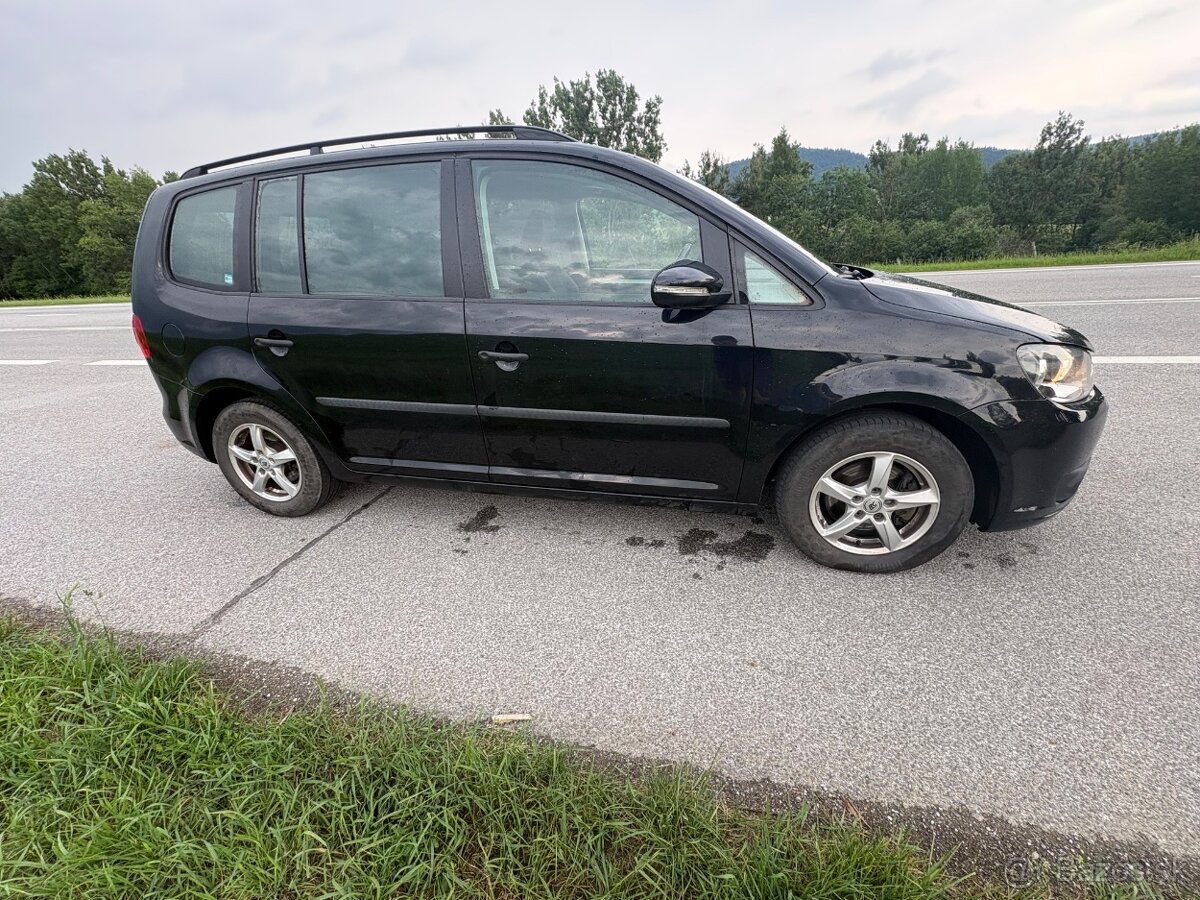 Predám VW TOURAN 1.6 TDI 77kw - 2