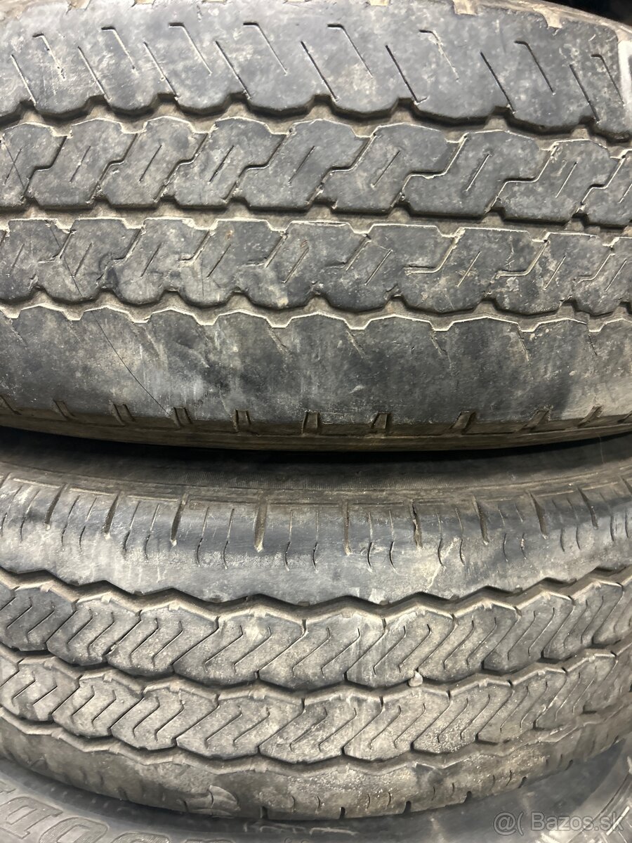 letné pneumatiky Matador 205/75 R16c s diskami - 2