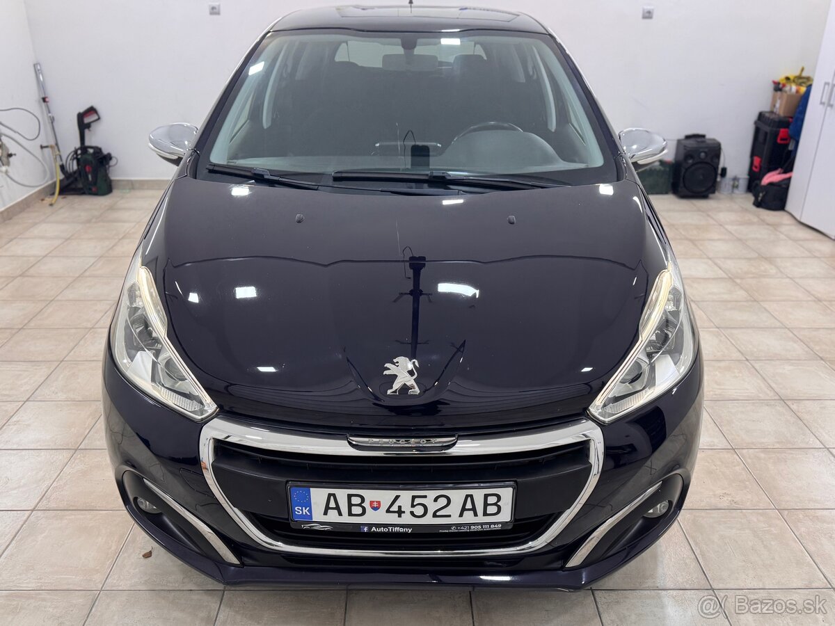 Peugeot 208 1.2 PureTech Style 2017 121 000km SK✅ - 2