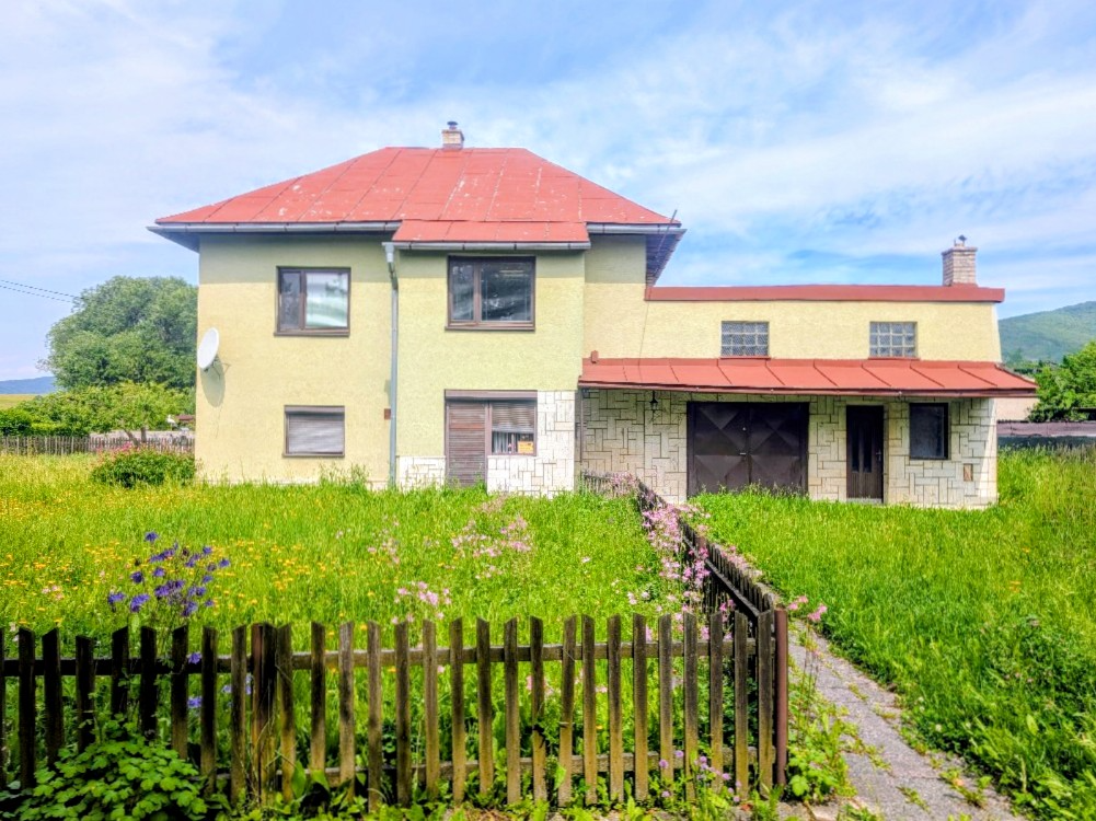 Rodinný dom v obci Smilno - ZNÍŽENÁ CENA - 2