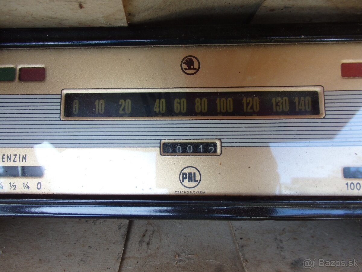 Škoda 1101 Tudor nepoužitý kompletný tachometer - 2