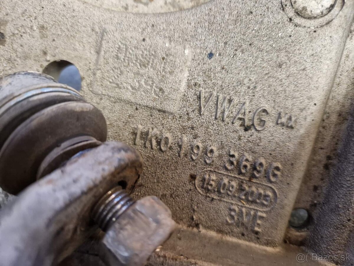 Nápravnica, škoda, audi - 2