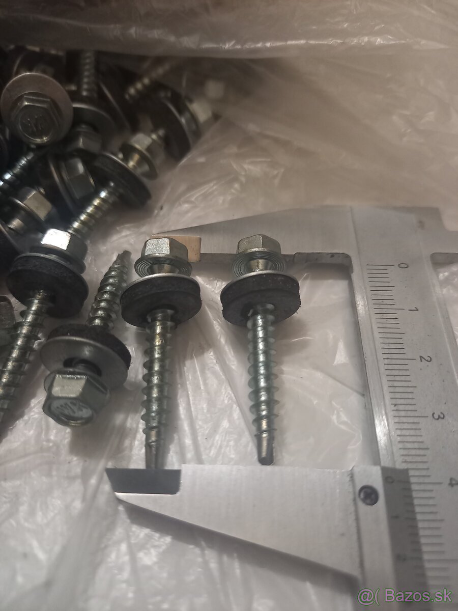 Farmarske vruty,šruby,strešna krytina - 2