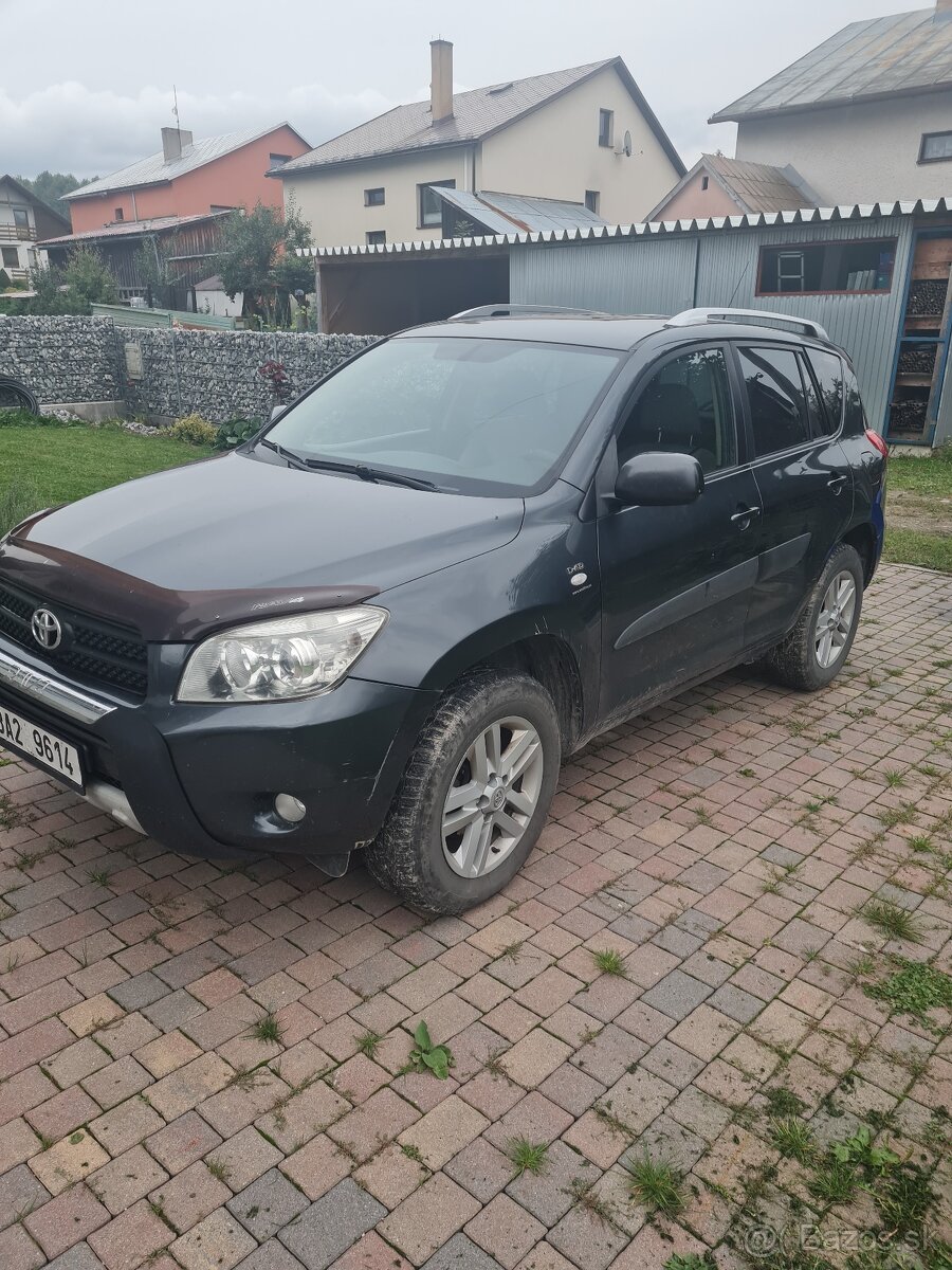 Predam Toyota Rav 4 2007 tdi 100kw - 2