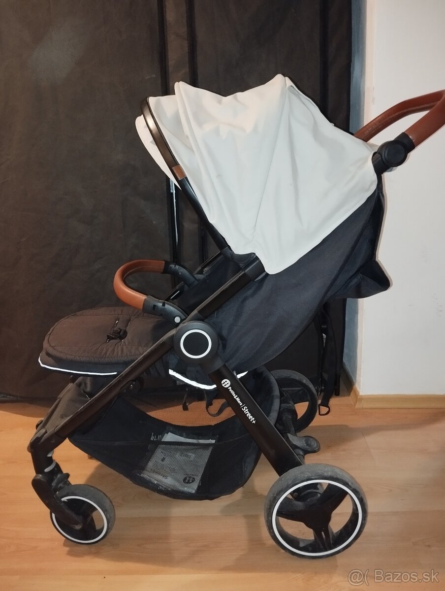 Petite & Mars Street + - 2