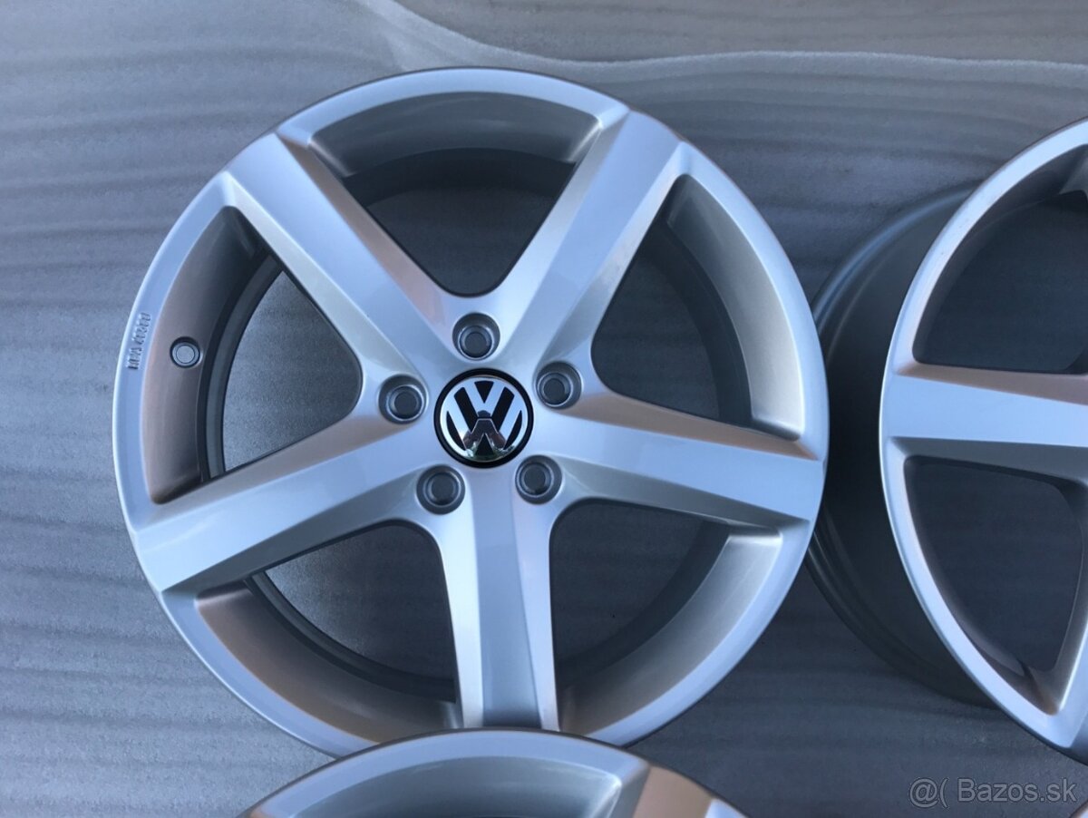 Originál kolesa Volkswagen Golf Passat R17 - 2