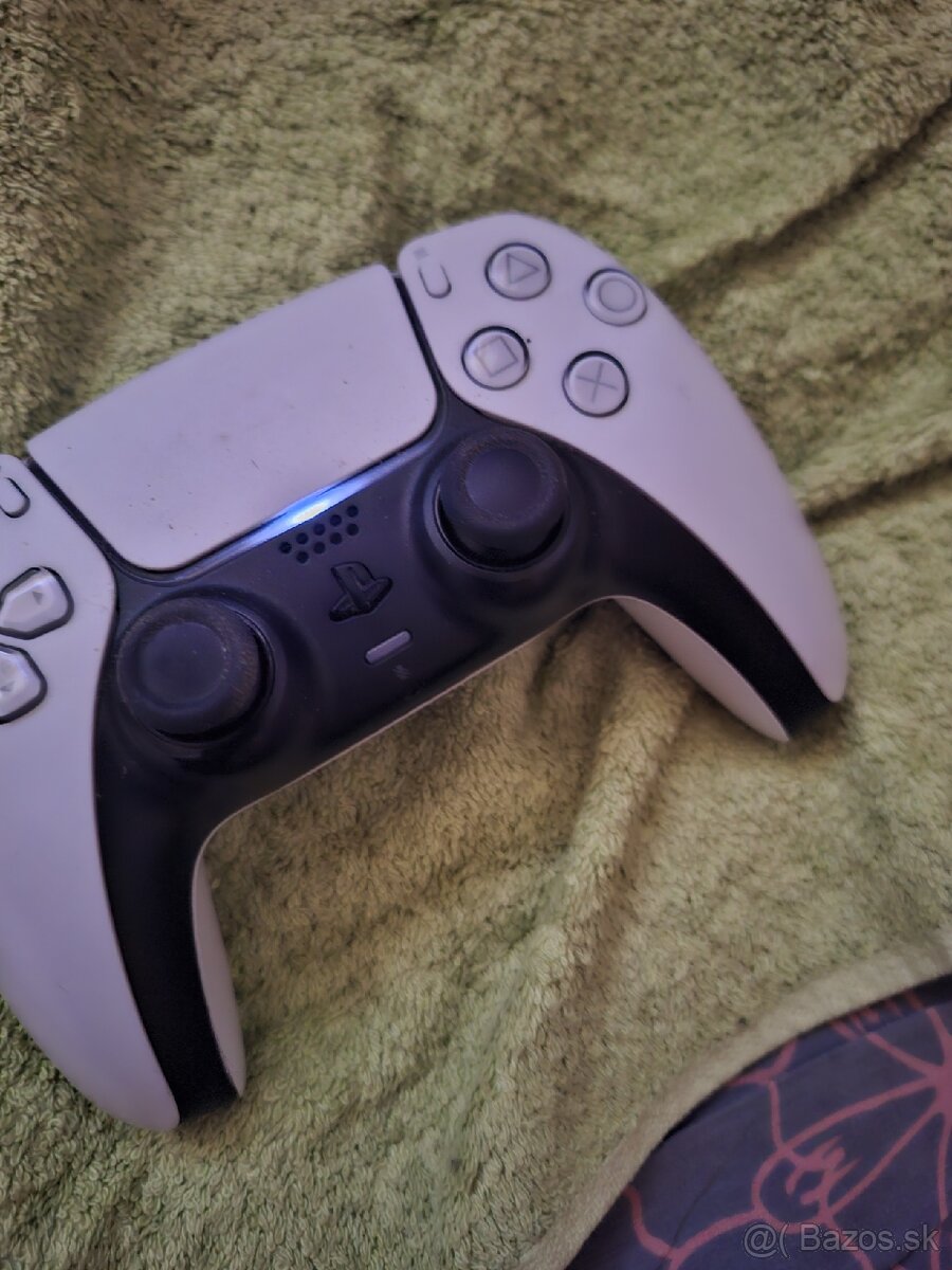 Ps5 slim 1tb s mechanikou - 2