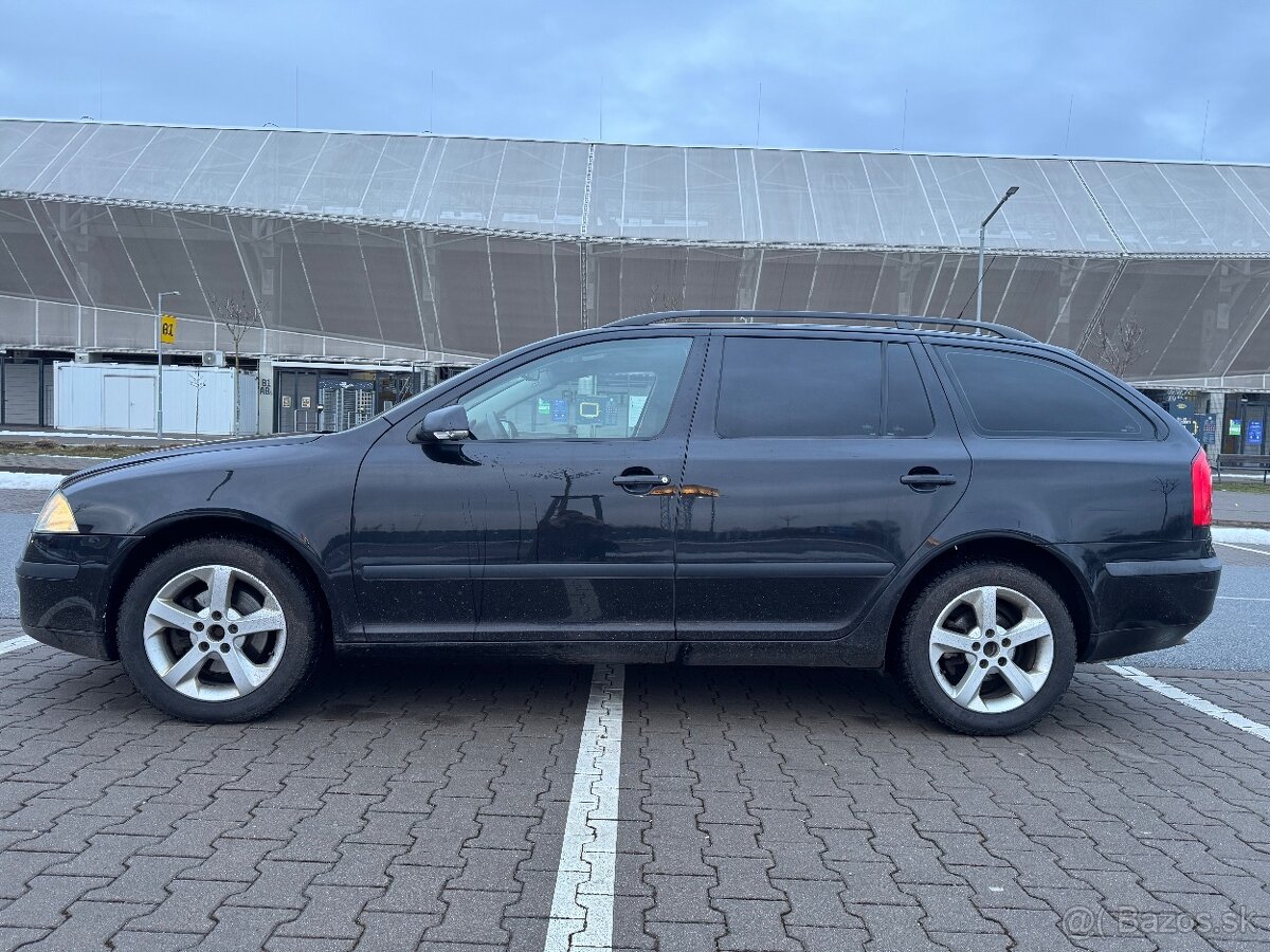 Skoda octavia 2.0 TDI 103kW DSG - 2