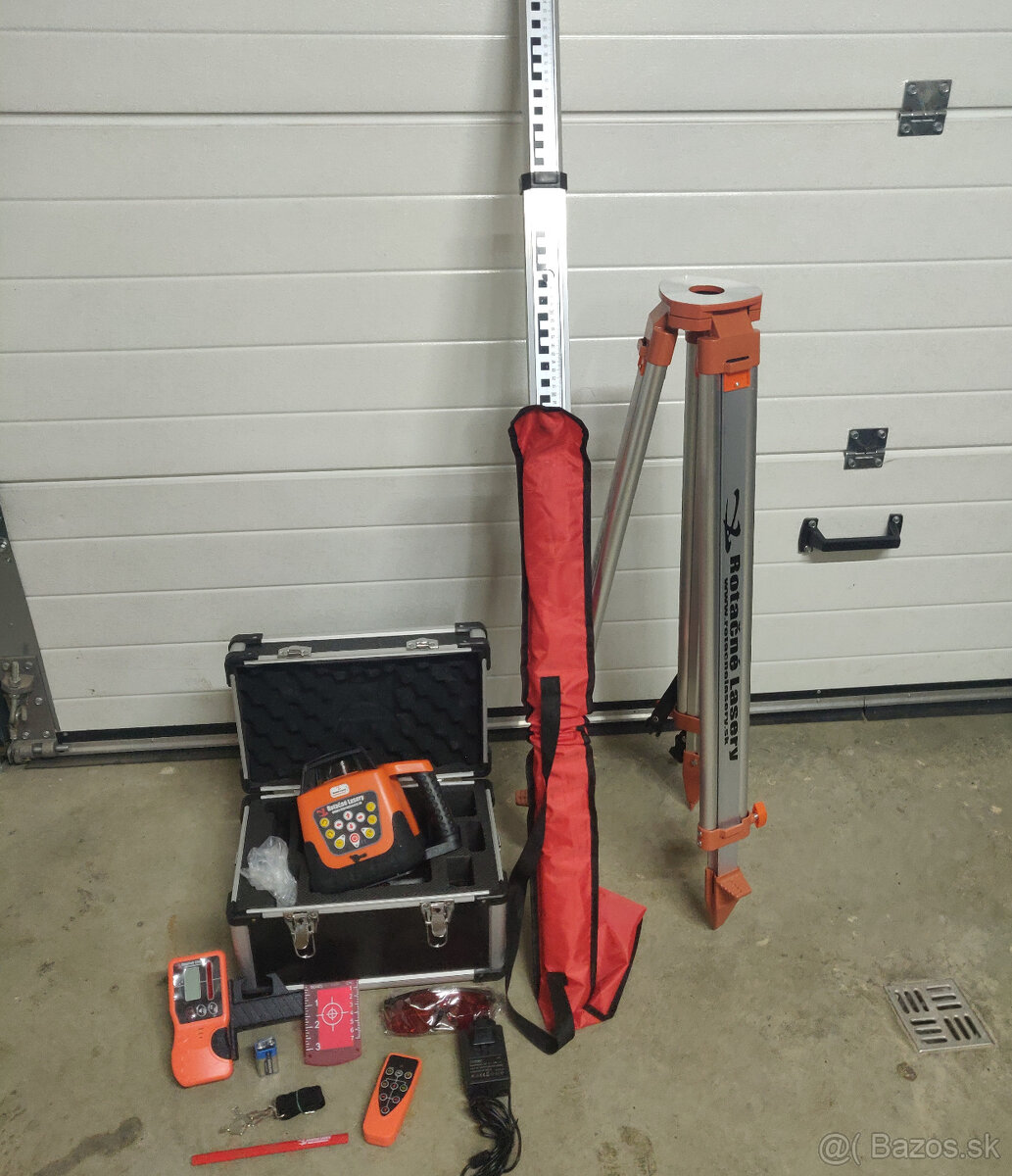 Rotacny laser (nivelak) - ako novy - repas - 2