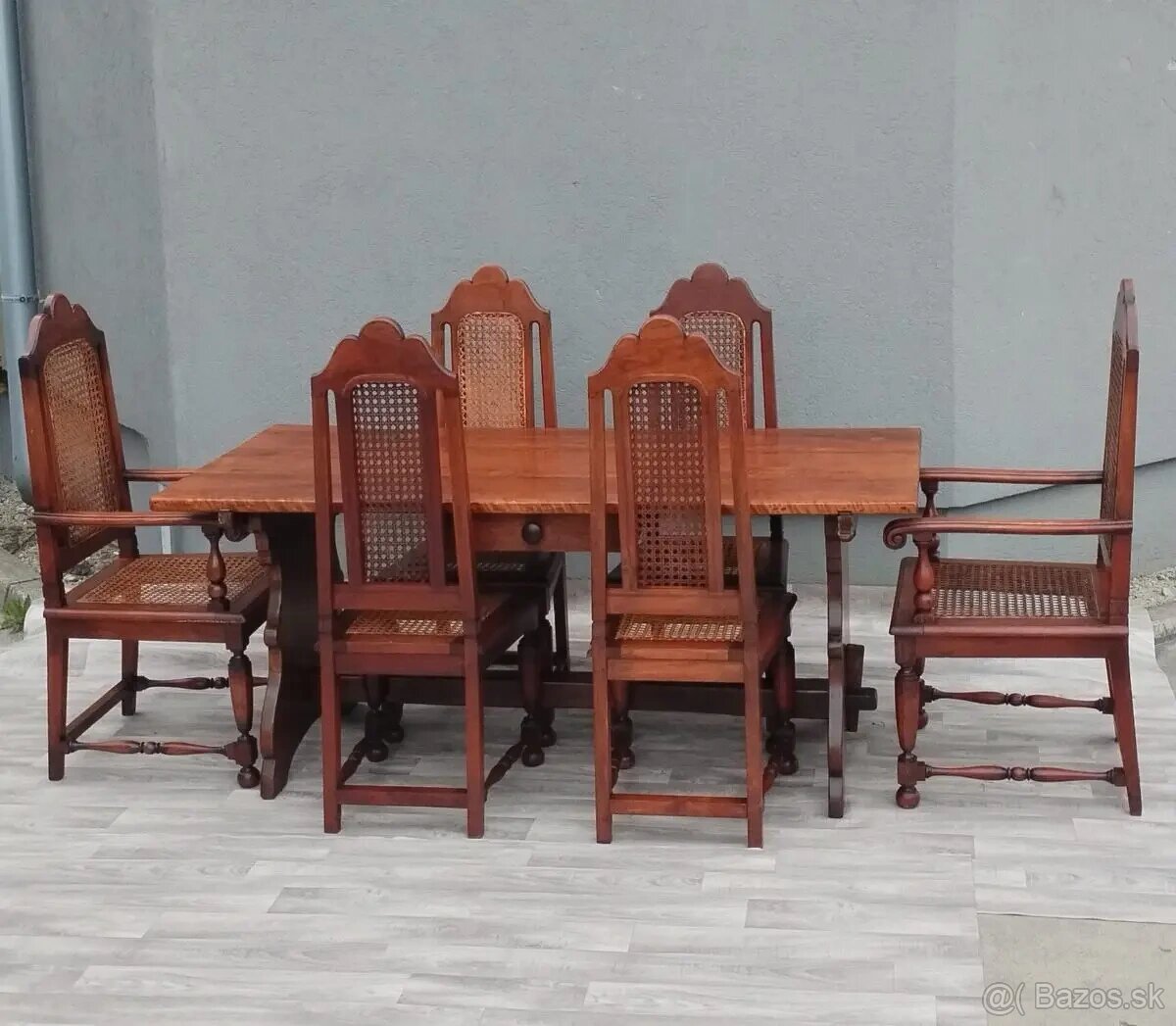 Set starožitný kláštorný. - 2