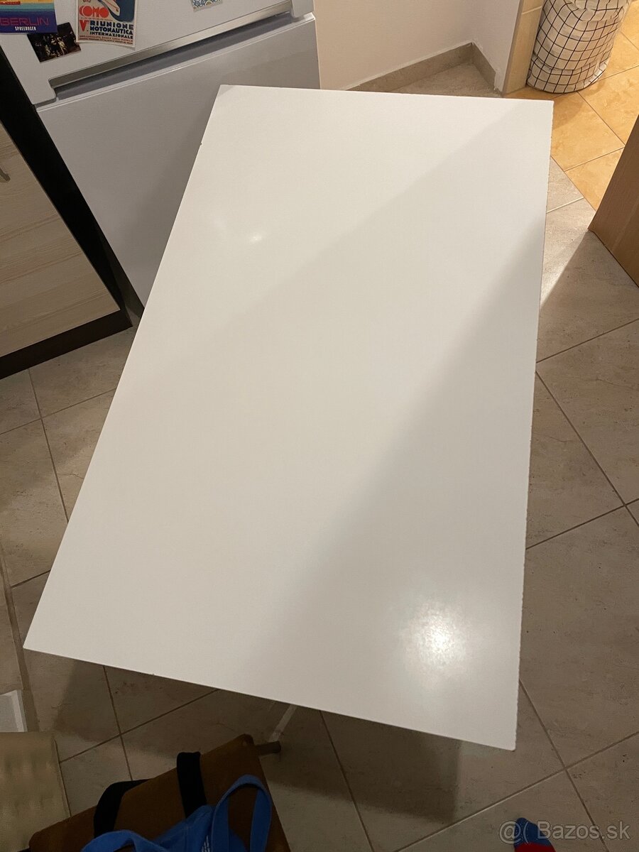 Kuchynský stôl - 2