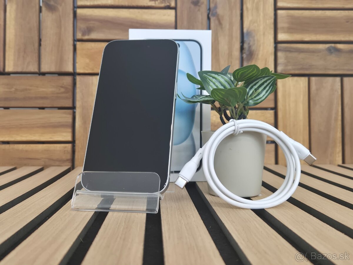 iPhone 15 128GB | Modrý - 2