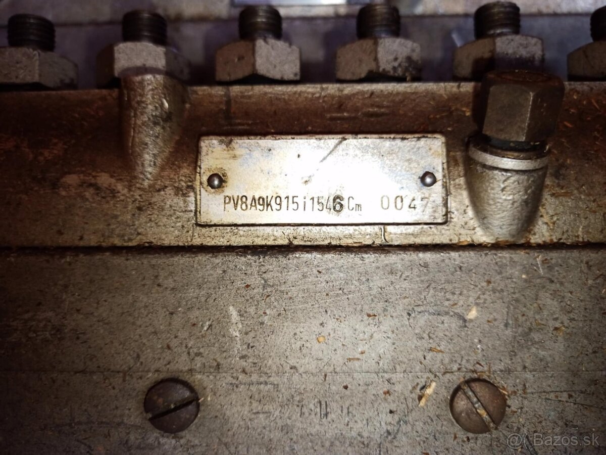 Vstrekovacie čerpadlo Tatra 148 - 2