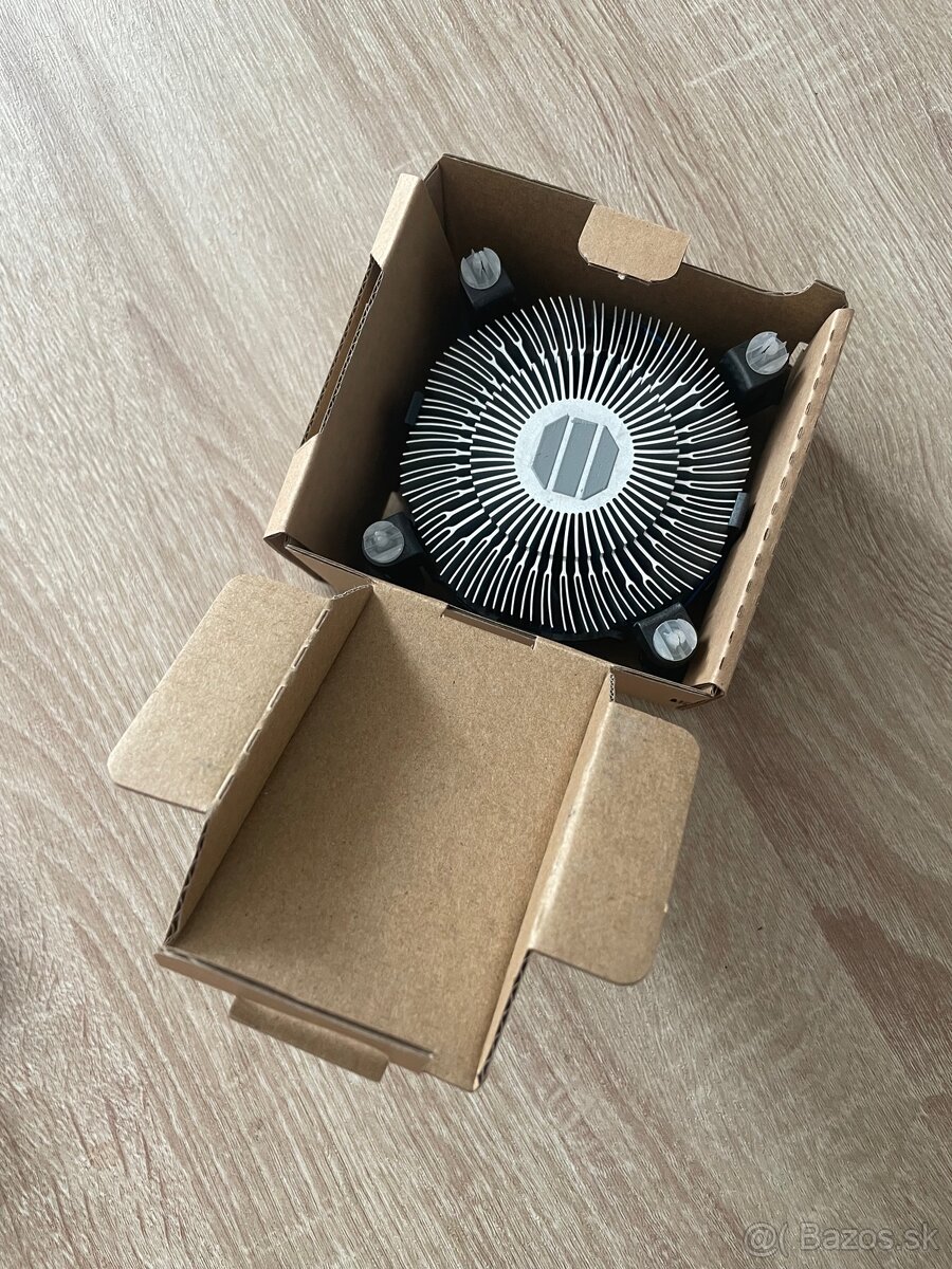 Predám nepoužitý chladič Intel Stock Cooler - 2