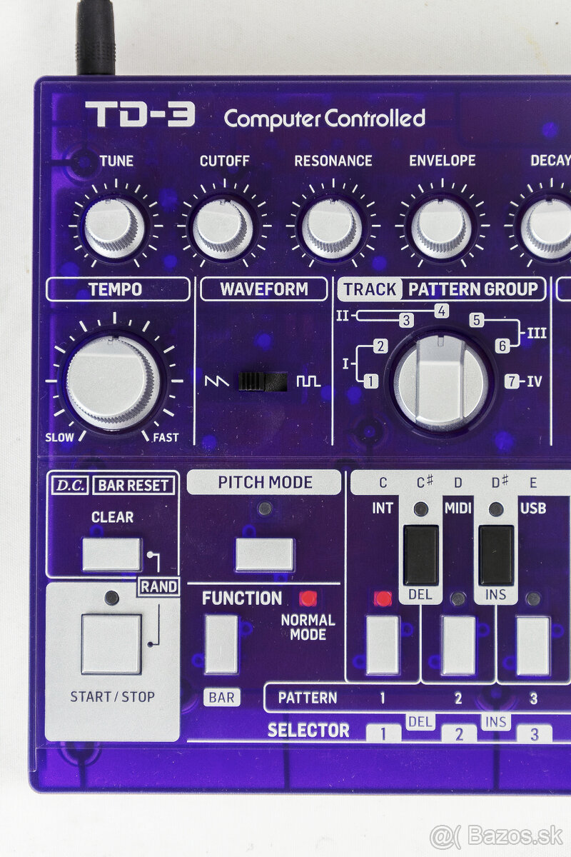 BEHRINGER TD-3 - NOVÝ - 2