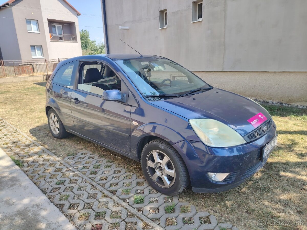 Ford Fiesta - 2