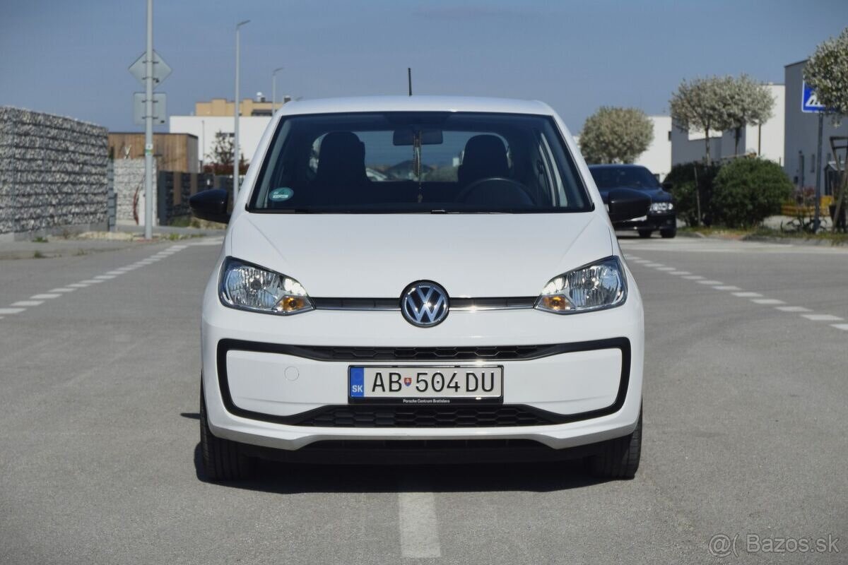 Volkswagen UP - 2