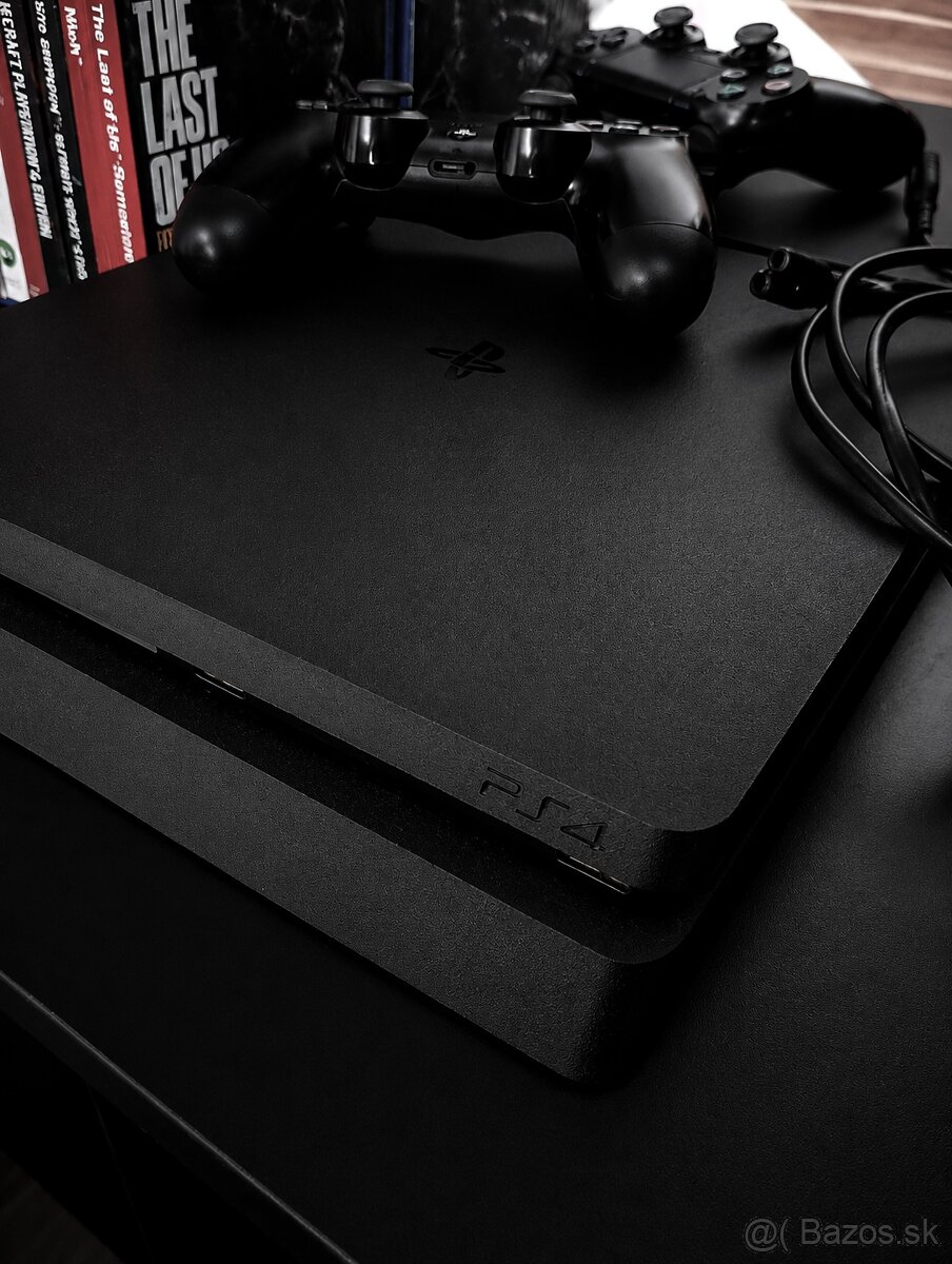 PS4 Slim 500GB + 1 ovládač + 7 hier - 2