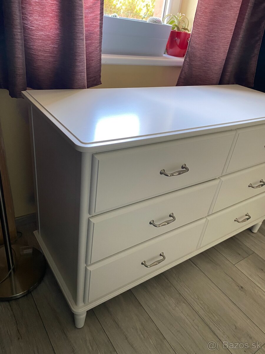 nová komoda Ikea Tyssedal - 2