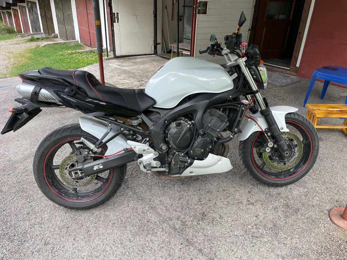 Yamah FZ6 - 2