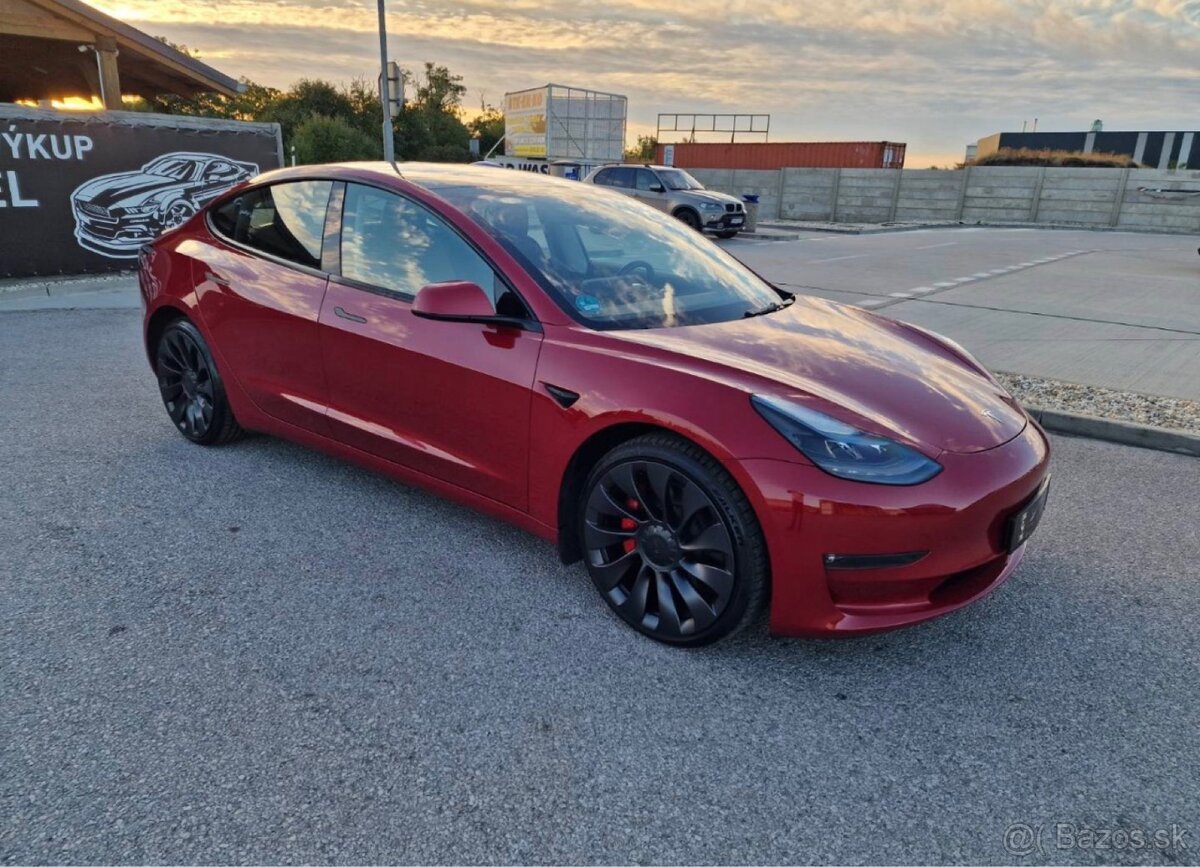 Tesla Model 3 Performance Dual Motor - 2