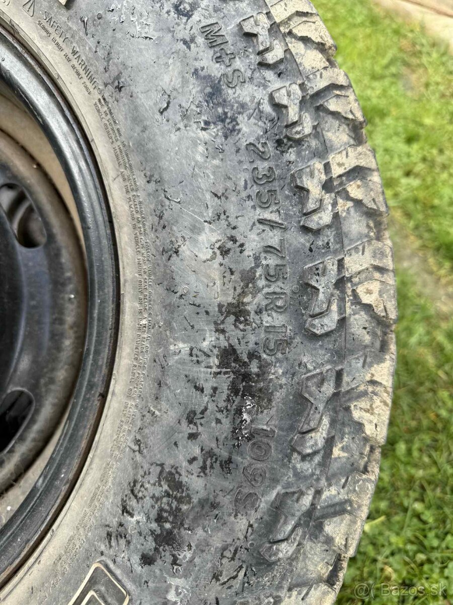 Predám pneumatiky - 2
