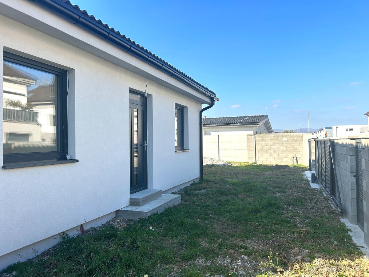 NOVOSTAVBA bungalovu v Slovenskom Grobe na predaj - 2