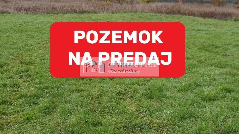 Predám investičné pozemky vo výbornej lokalite 4095m2, Šuran - 2