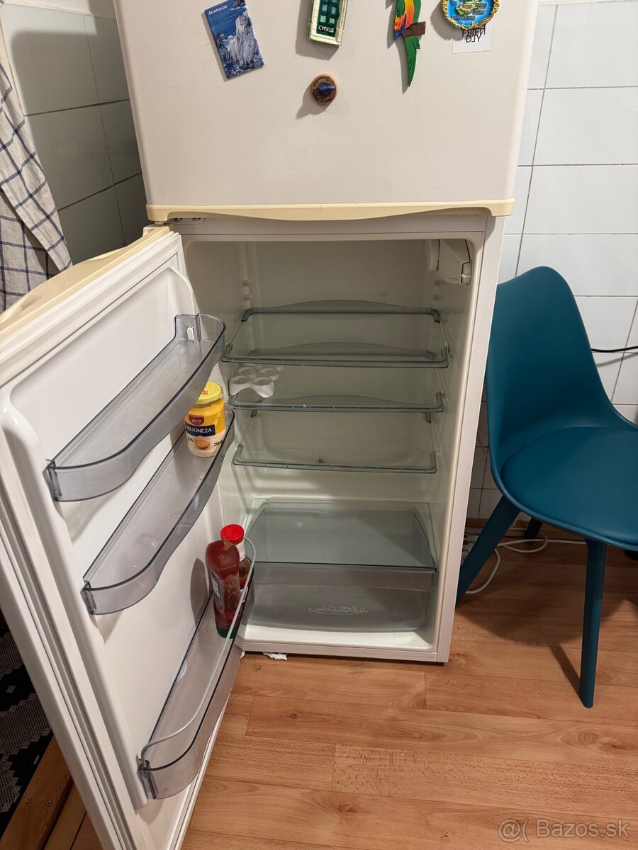 Chladnička - 2