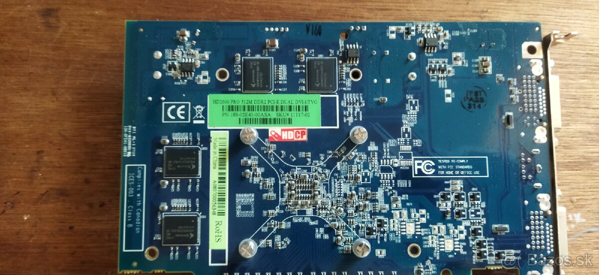 Sapphire Radeon hd2600 pro 512mb ddr2 - 2