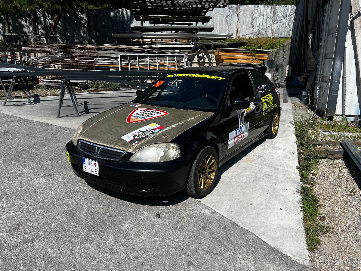 Predam zavodnu hondu civic 6g k20 - 2