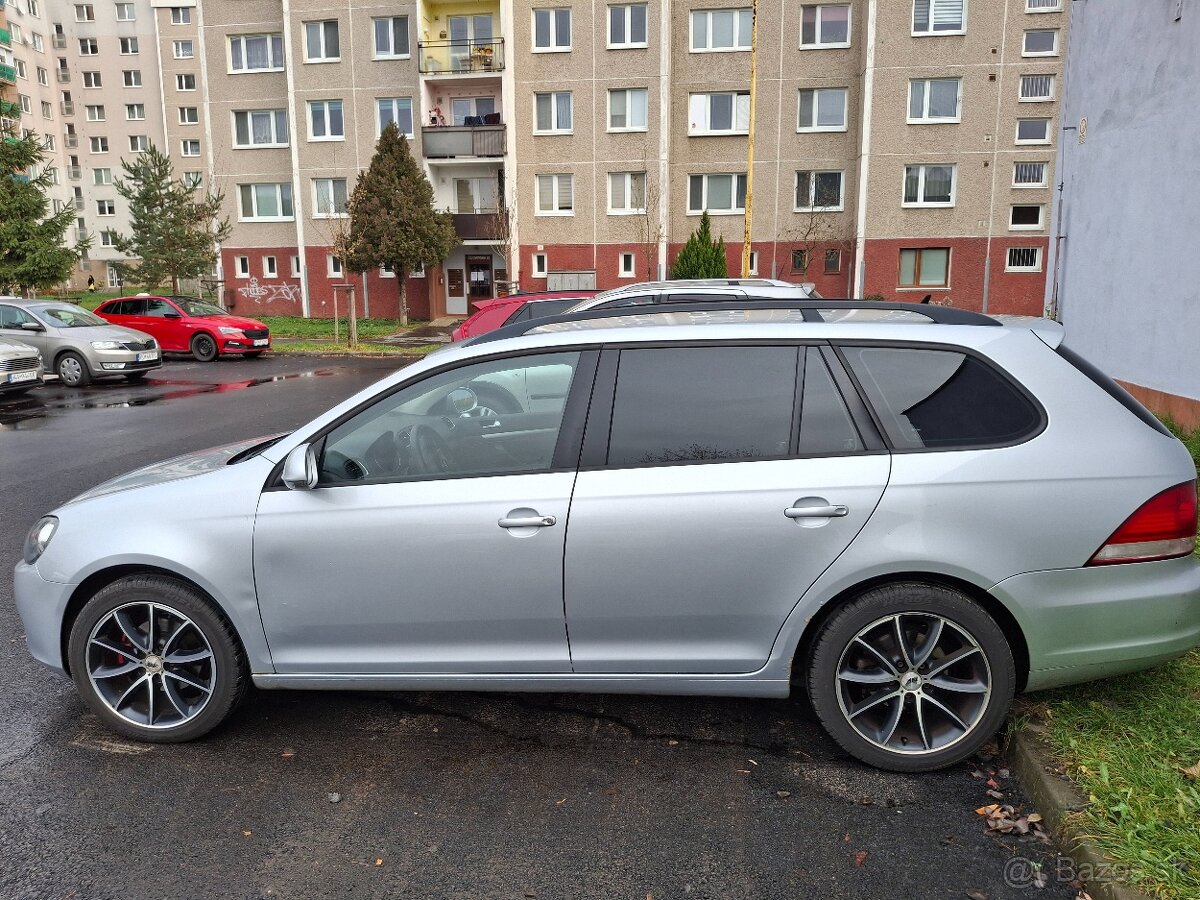 Predám VW Golf 1.6 TDI DSG - 2
