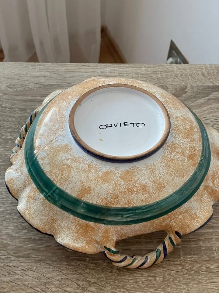 MISA - NEPOŠKODENA. - 2