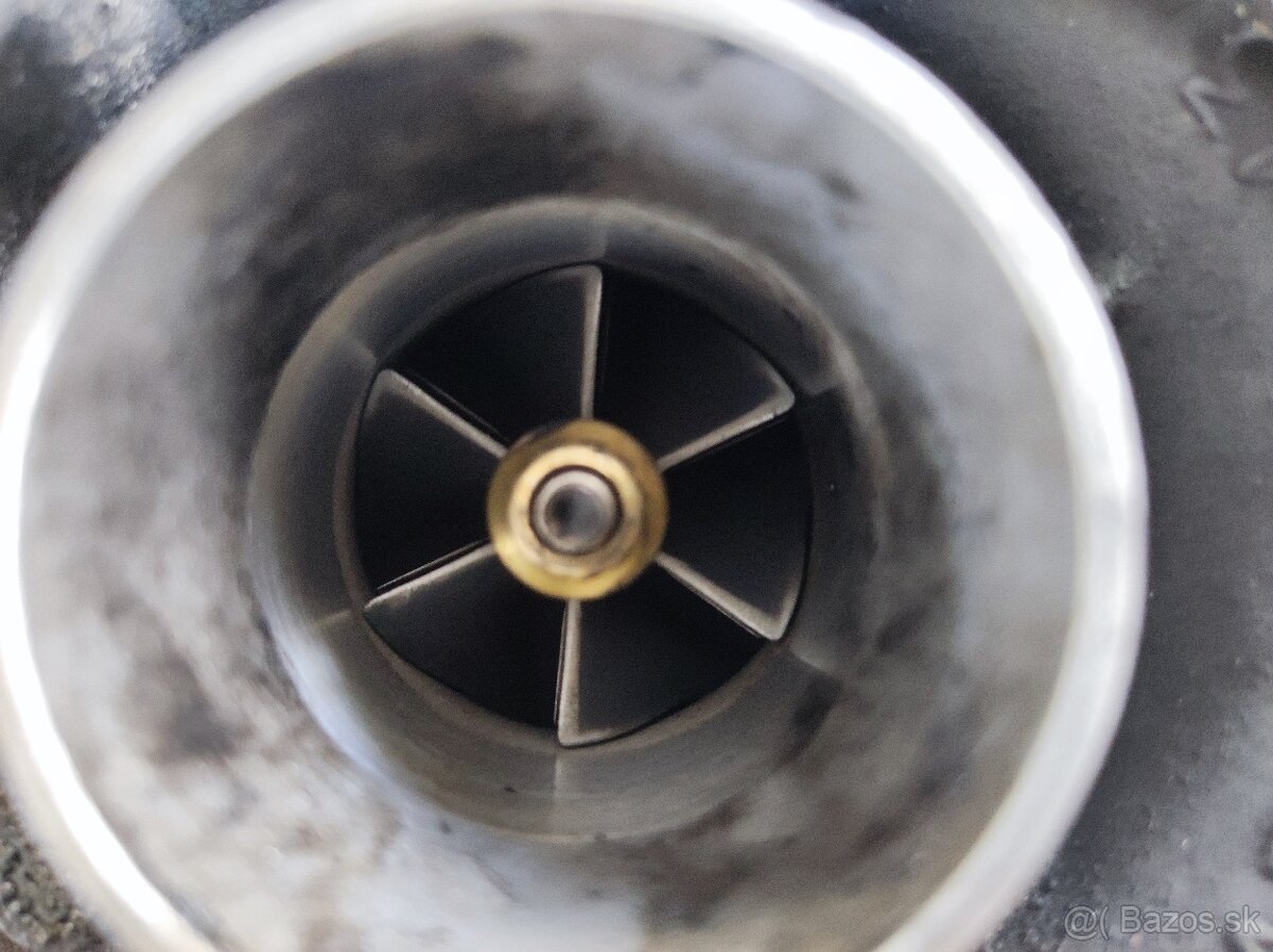 Rozpredám motor RHY 2.0 HDI na ND, turbo, štarter ,.... - 2