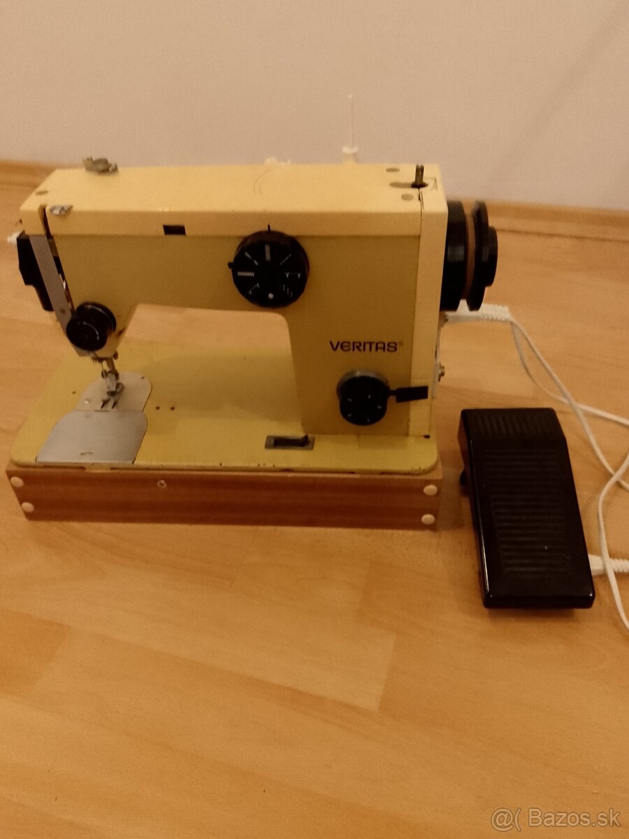 Šijací stroj - 2