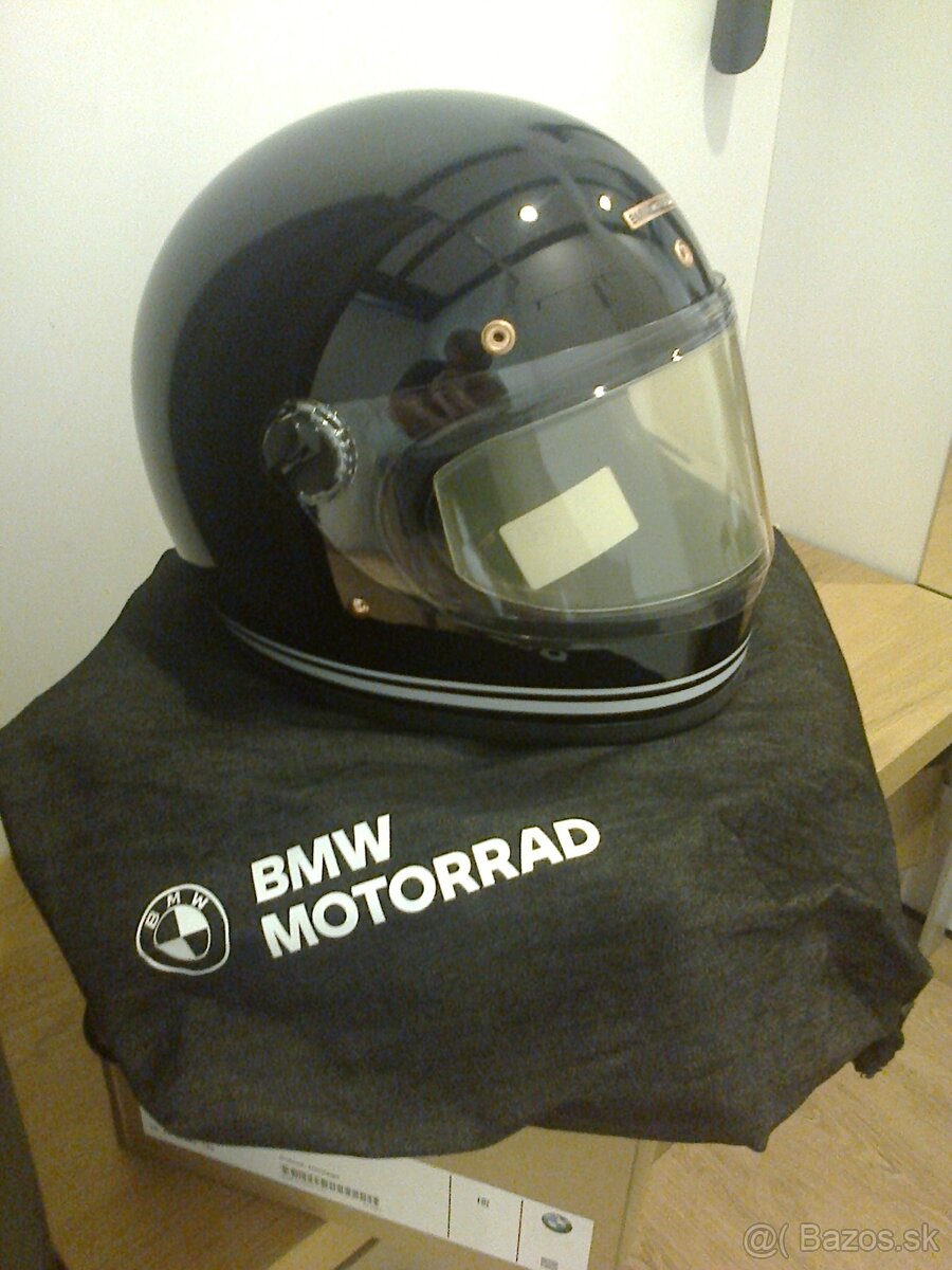 Motorkárska prilba BMW - 2