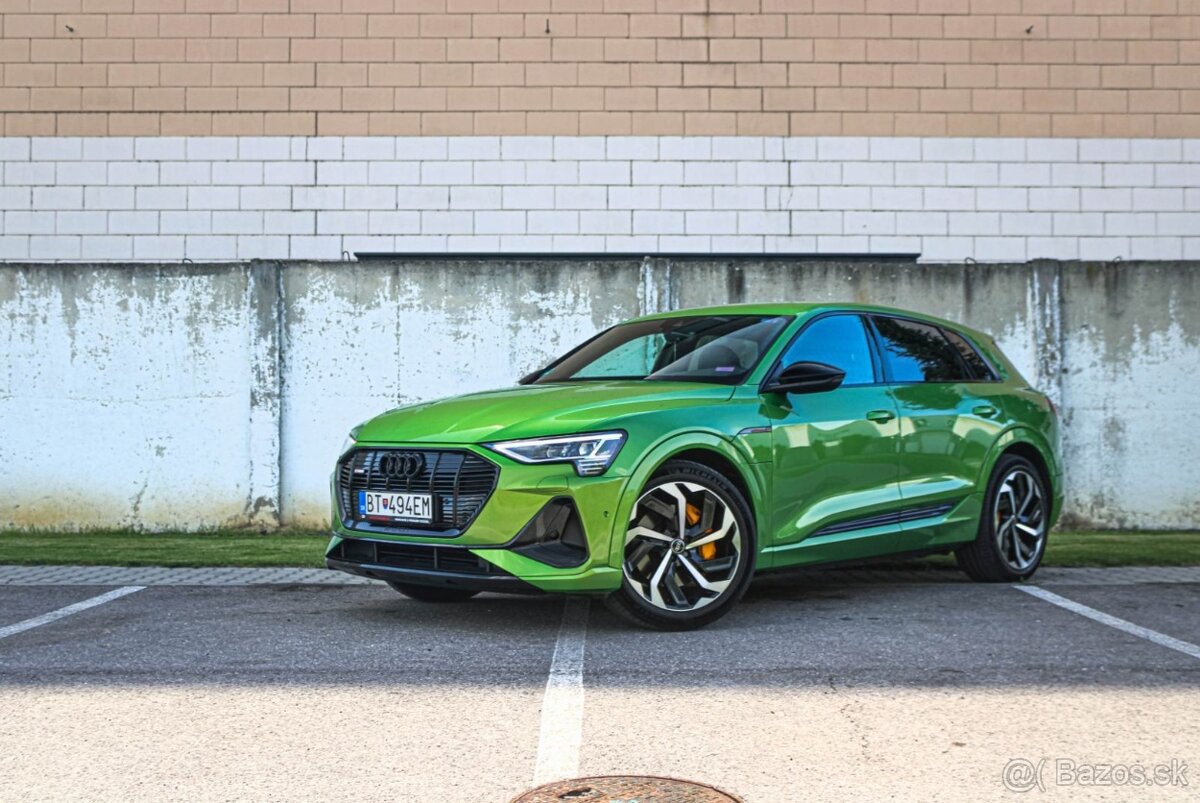 Audi E-tron 55 quattro S line - 2