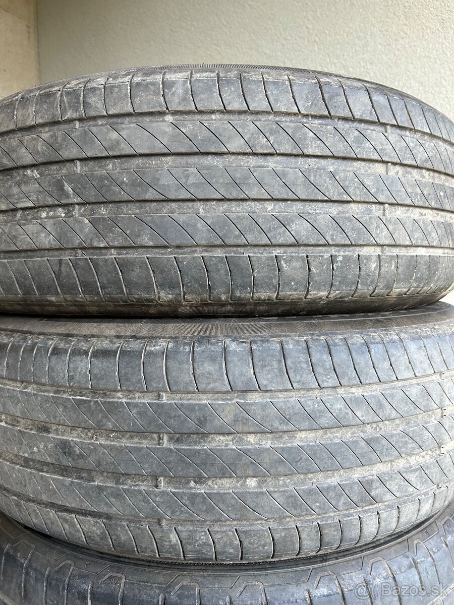Letné 215/65 r17 - 2