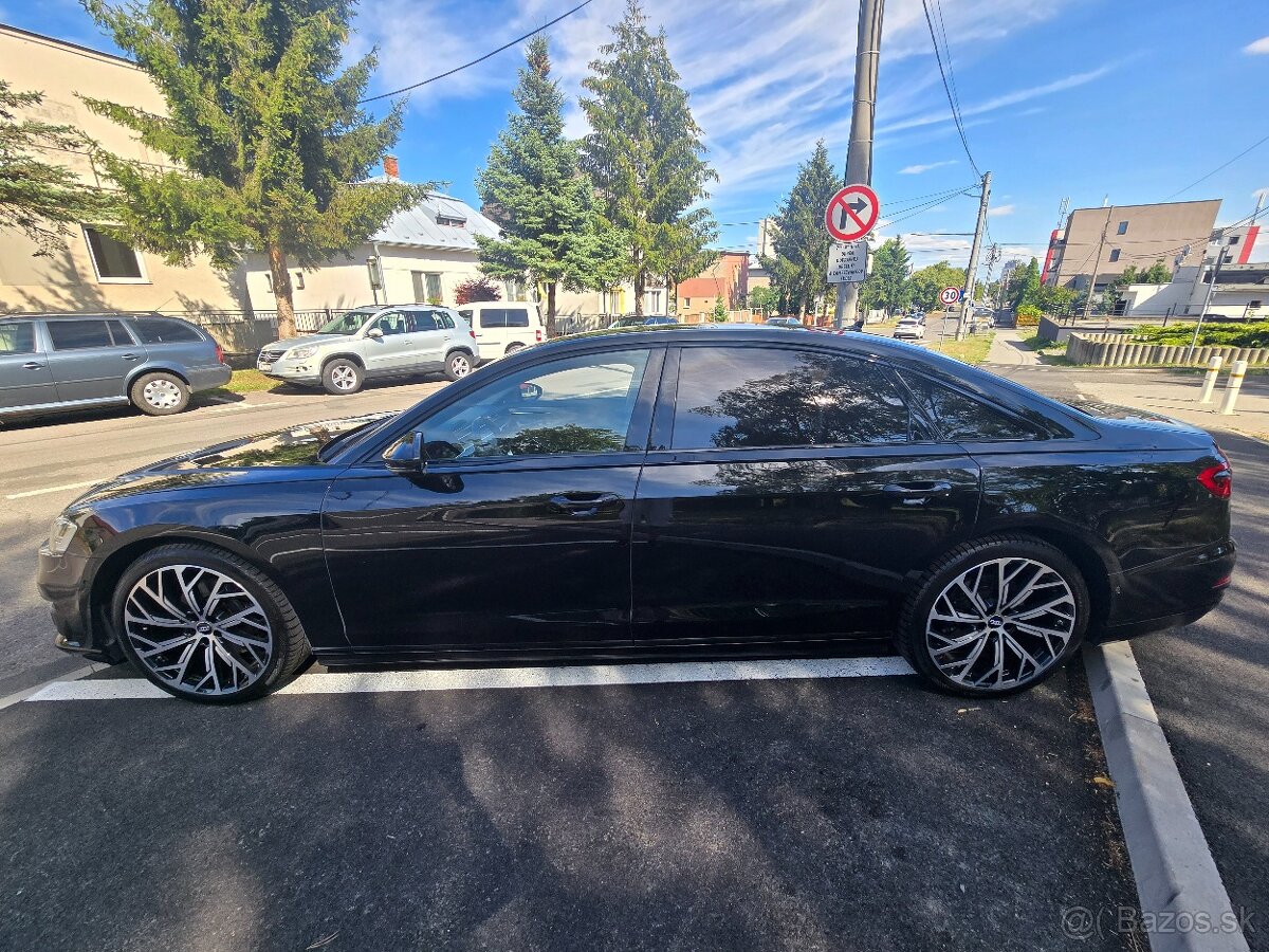 Audi A8 Long Black Edition - 2