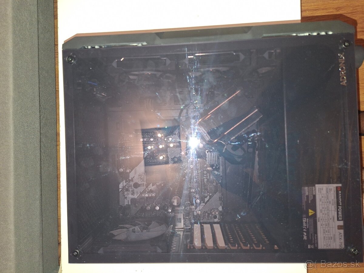 PC skrinka - 2