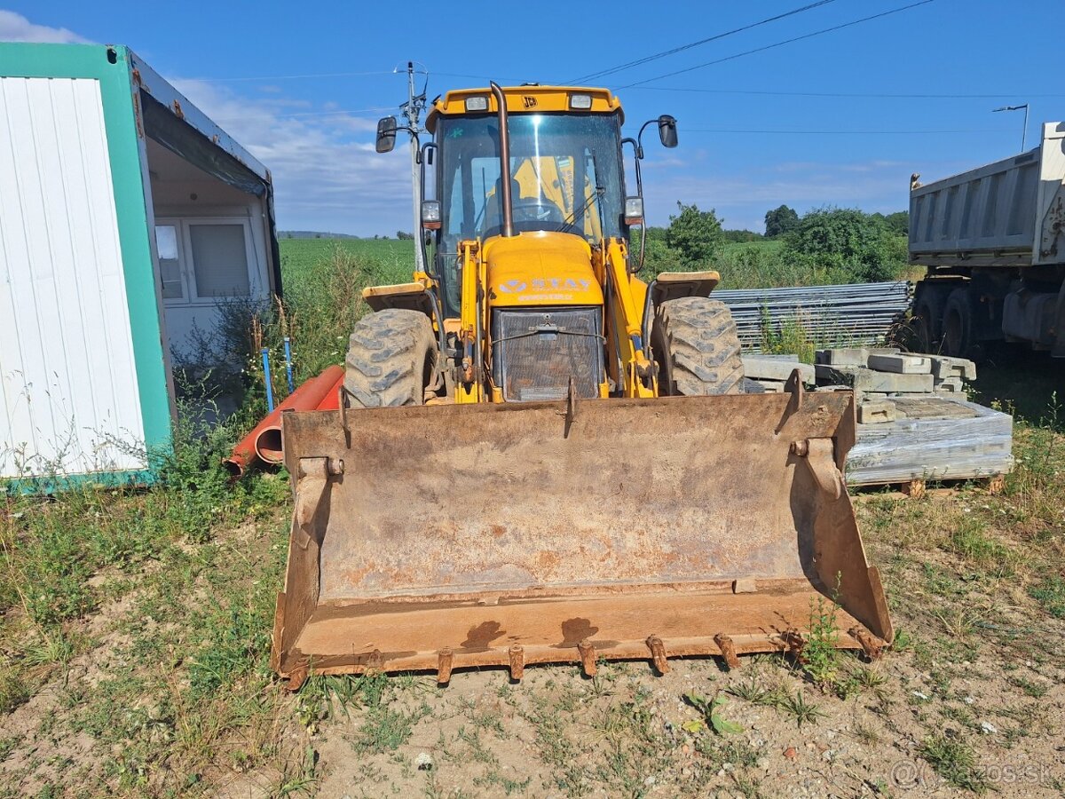 JCB 4CX 4X4 - 2