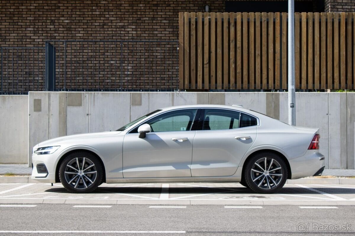 Volvo S60 B4 mHEV Plus Bright A/T, odpočet DPH - 2
