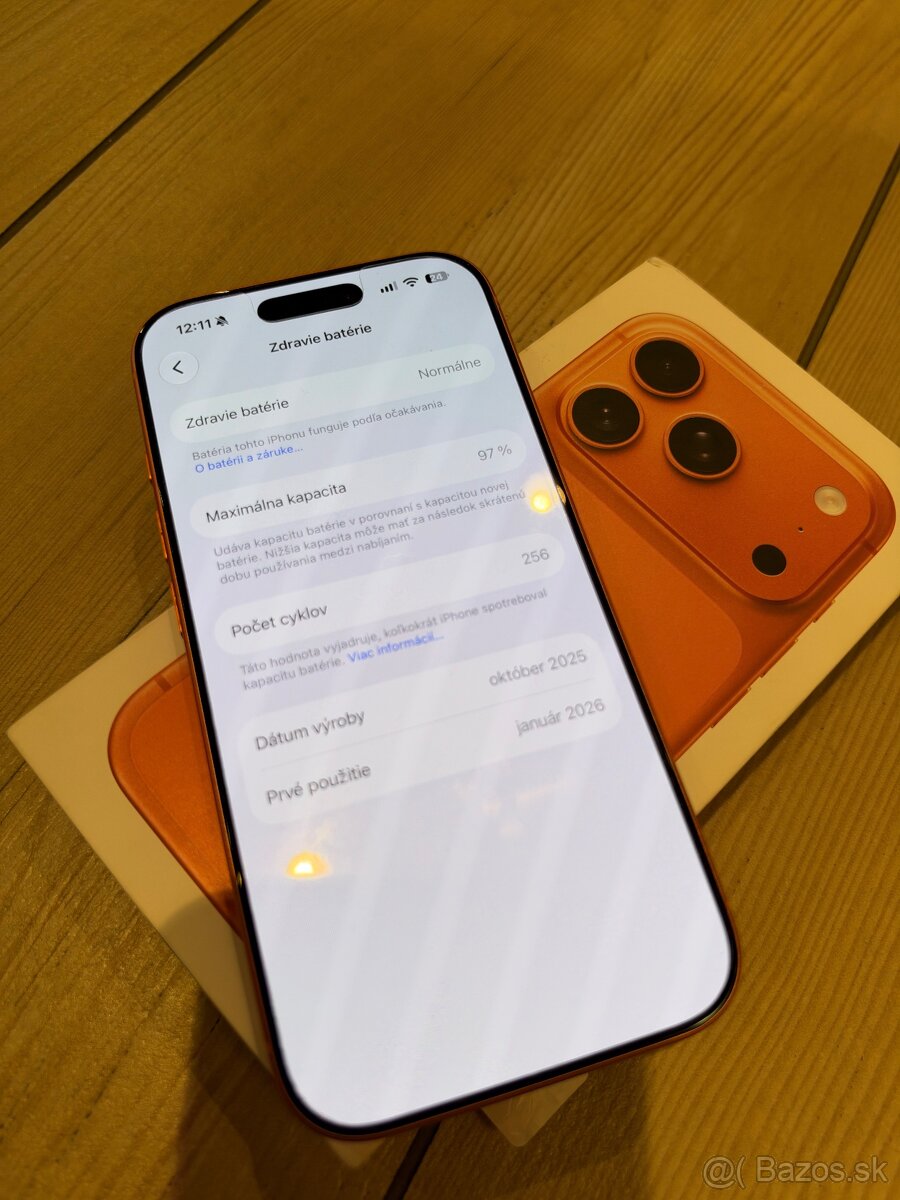 Iphone 17 Pro 256Gb Orange - 2