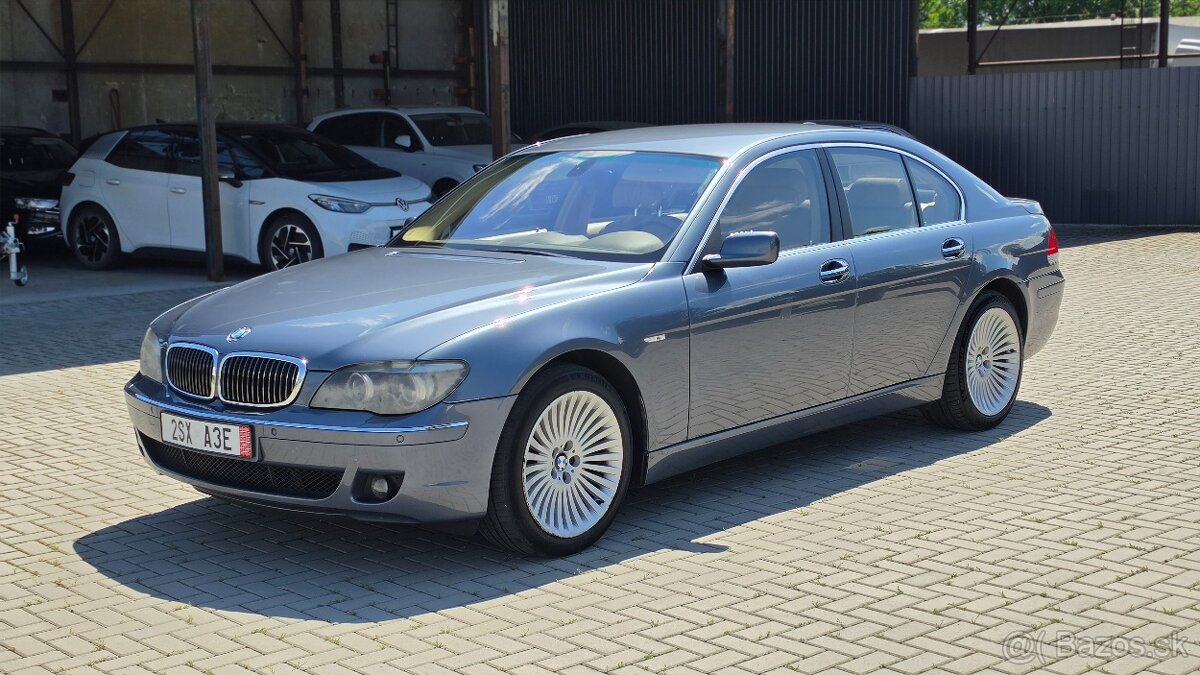 BMW 750i LCi E65 - 2