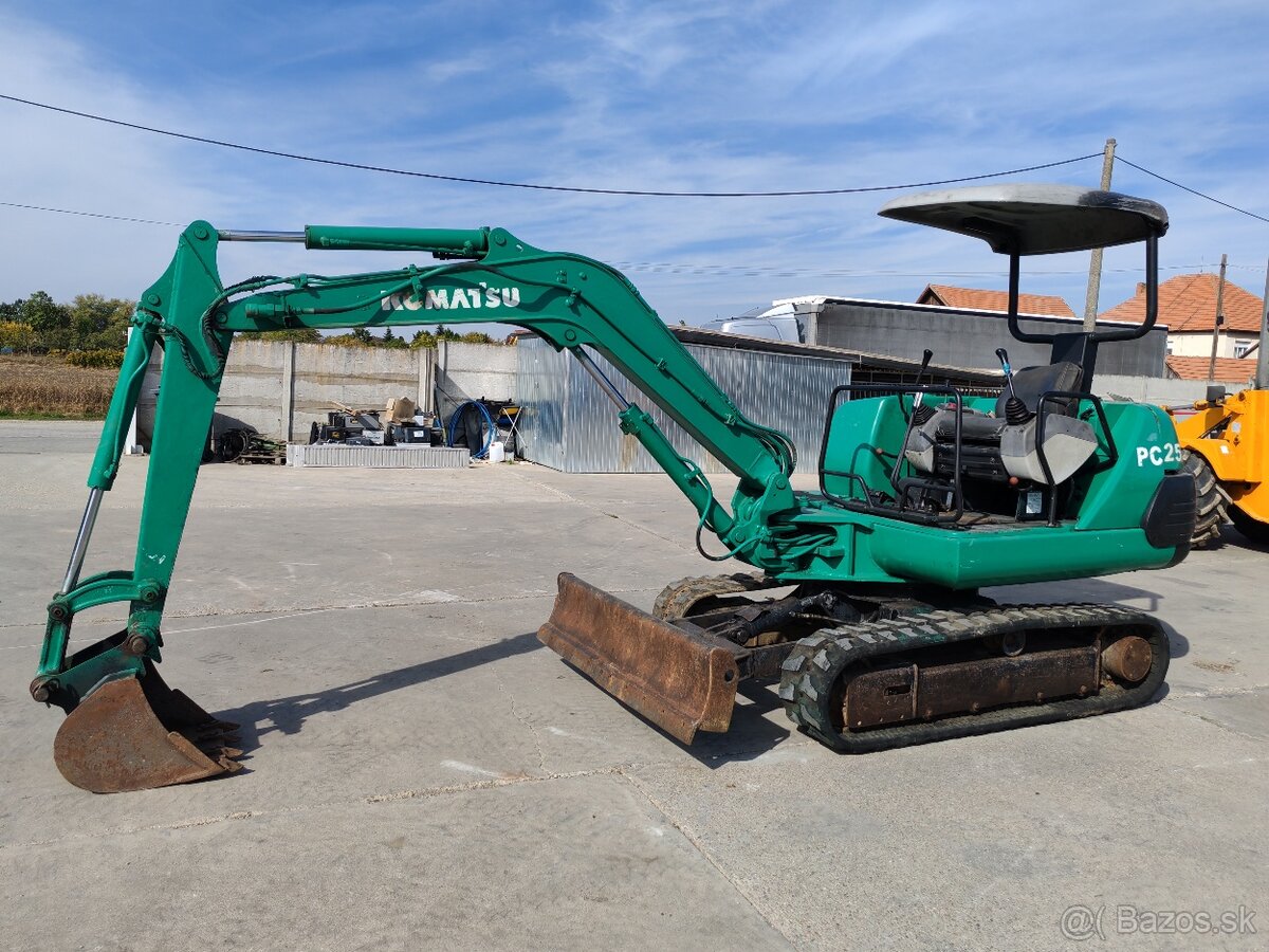 Komatsu PC25-1 - 2