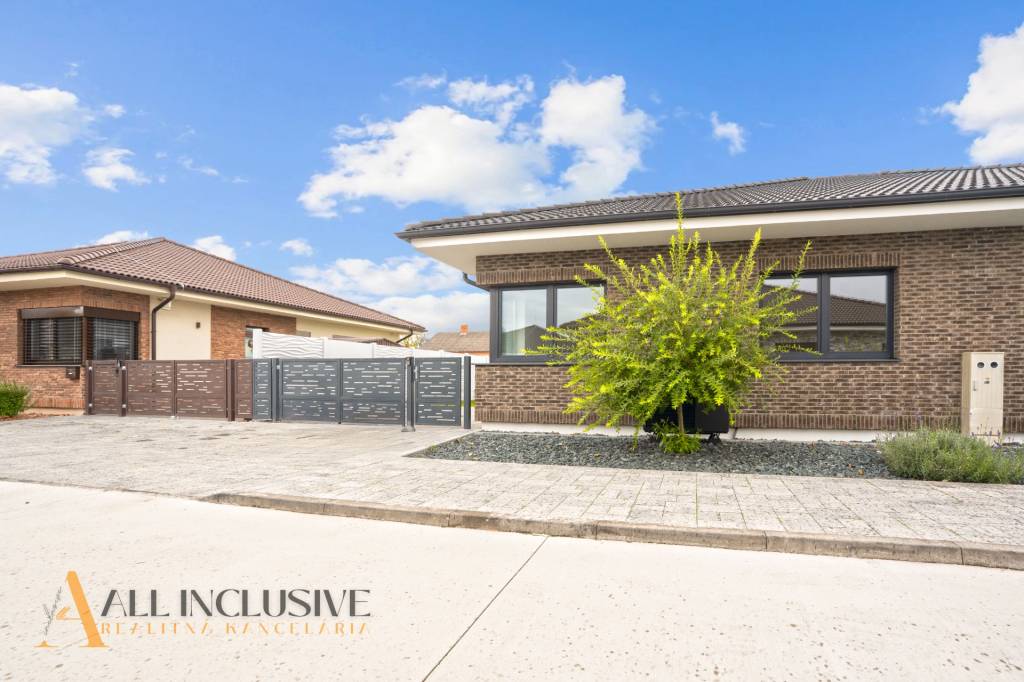 ALL INCLUSIVE | NA PREDAJ 3-IZBOVÝ RD (ČASŤ DVOJDOMU), ORECH - 2