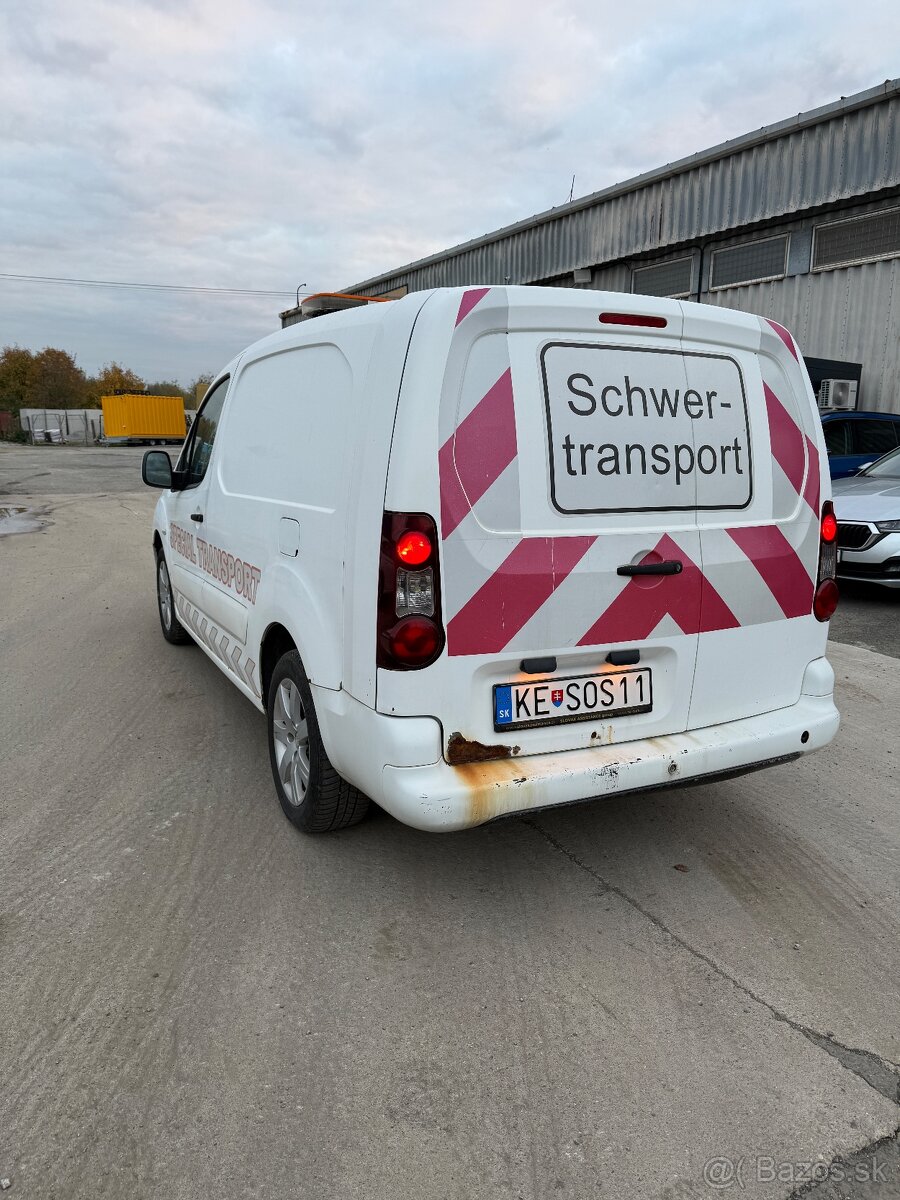 Peugeot Partner 1.6 HDi doprovodné vozidlo - 2